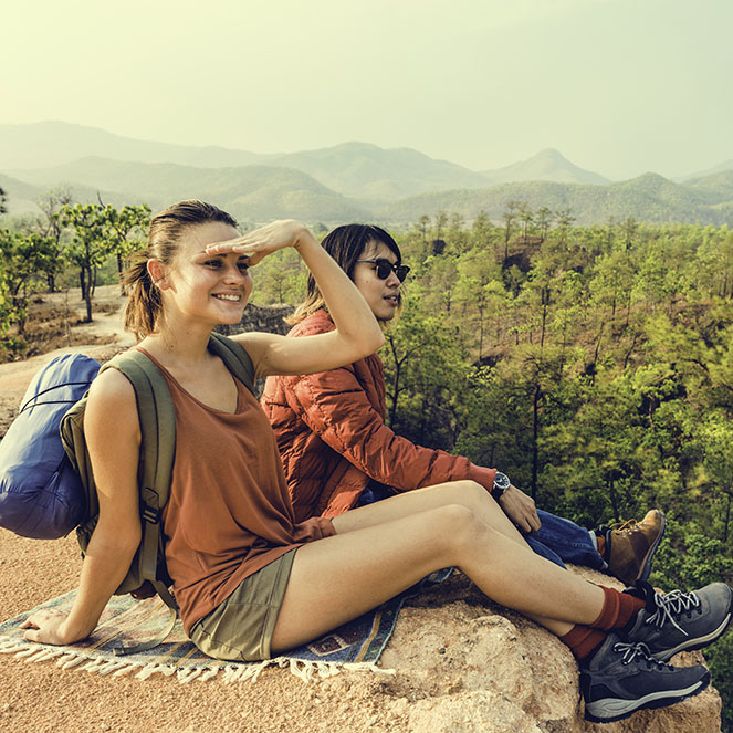 Backpacker Couple Travel Adventure Happiness Concept